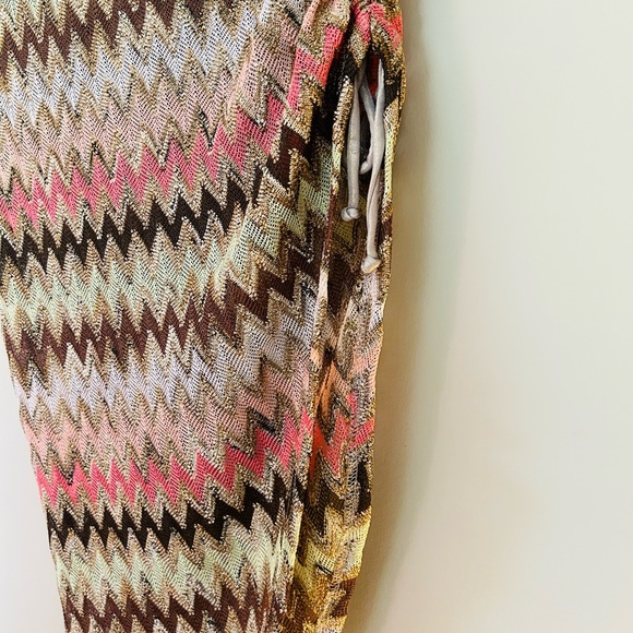 Swimsuit wrap skirt,  brand new. - Picture 2 of 4